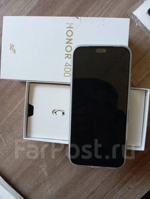 Honor 400 Lite. �����, 256 �� ����