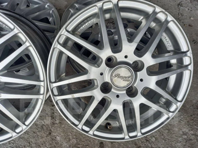 DAI Alloys Rox. 5.5x14", 4x100, ET45, �� 67���. ����