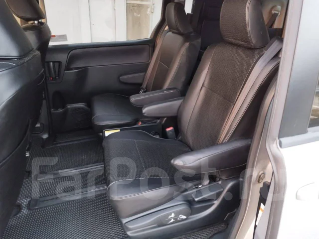 Toyota Voxy. �������, 4wd, 2.0 (152��.�.), ������, 161 600����. �� ����