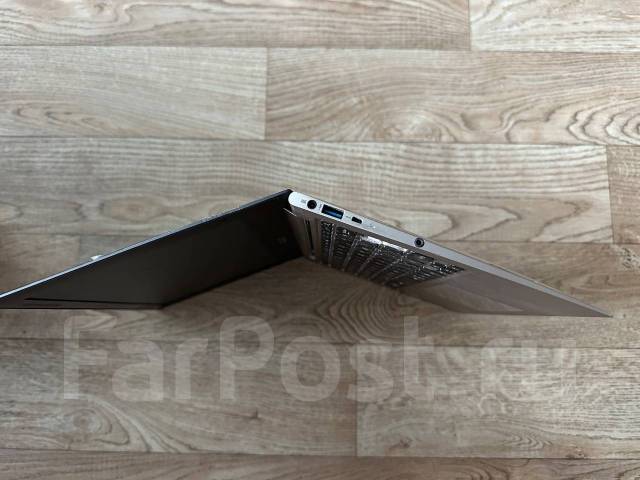 Asus ZenBook UX21E. 11.6", 1,8����, ��� 4 ��, ���� 1���, WiFi: 1, Bluetooth: 1 ����