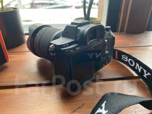 Sony Alpha ILCE-7 III Kit. 20 � ����� ��, ���: ��� ���� ����