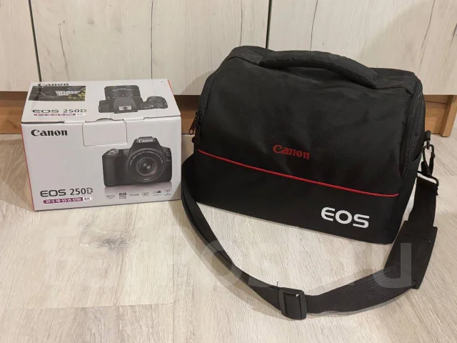 Canon EOS 250D ����