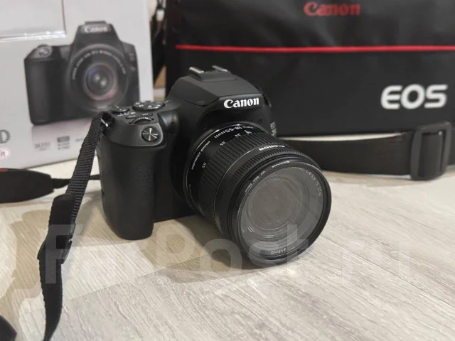 Canon EOS 250D ����