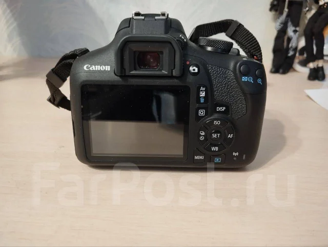 Canon EOS 2000D Kit ����