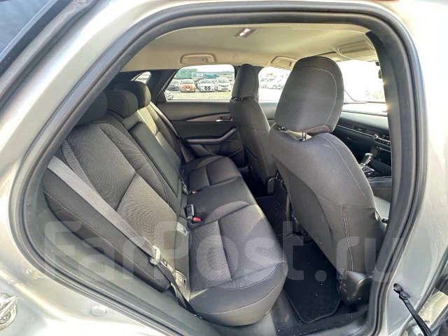 Mazda CX-30. DM8P, S8 ����