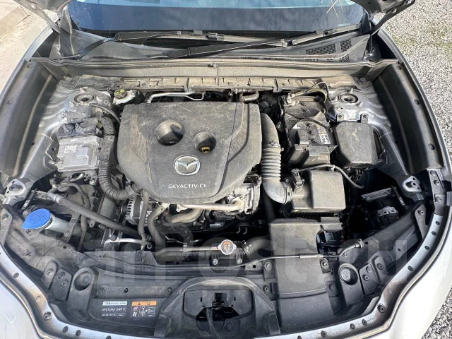 Mazda CX-30. DM8P, S8 ����