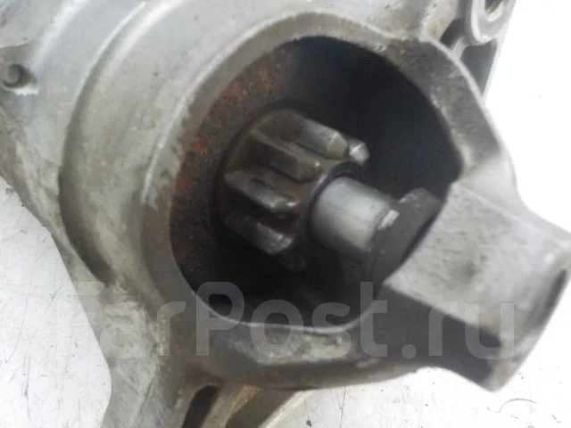 ������� Renault Sandero 2018- 233009786R ����