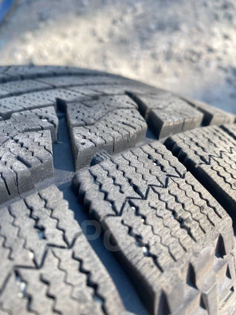 Bridgestone Blizzak VRX. ������, ��� �����, 2018 ���, �/�, ����� 5 % ����