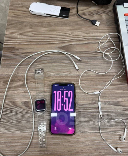 Apple iPhone 14. �/�, 256 ��, �����, 4G LTE, NFC ����