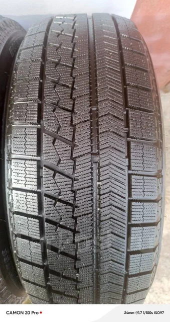 Bridgestone Blizzak VRX. ������, ��� �����, 2021 ���, �/�, ����� �� 5 % ����