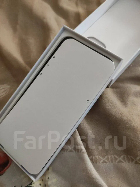 Apple iPhone 15 Pro Max. �����, 1 �� ����