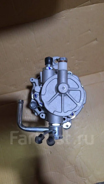 ��������� 4D55/4D56 12V 65A MD327514 ����