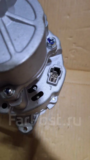 ��������� 4D55/4D56 12V 65A MD327514 ����