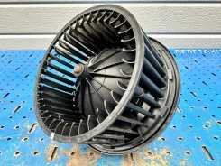 �������� ����� Volkswagen Transporter T4 357819021 357819021 ����