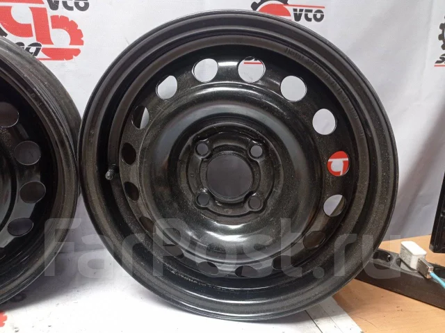 Nissan. 5.5x14", 4x100, ET40, �� 60,1���. ����