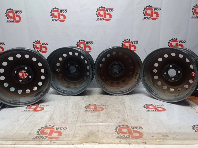 Nissan. 5.5x14", 4x100, ET40, �� 60,1���. ����