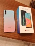 Honor 30i. �/�, 128 ��, �������, 4G LTE, Dual-SIM, NFC ����