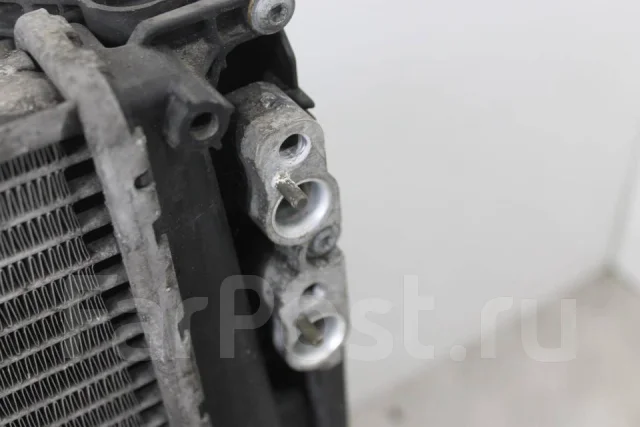 ������� ���������� BMW 3 E90/E91/E92/E93 2006 [4127629] 17117790297 ����