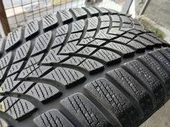Dunlop SP Winter Sport 4D