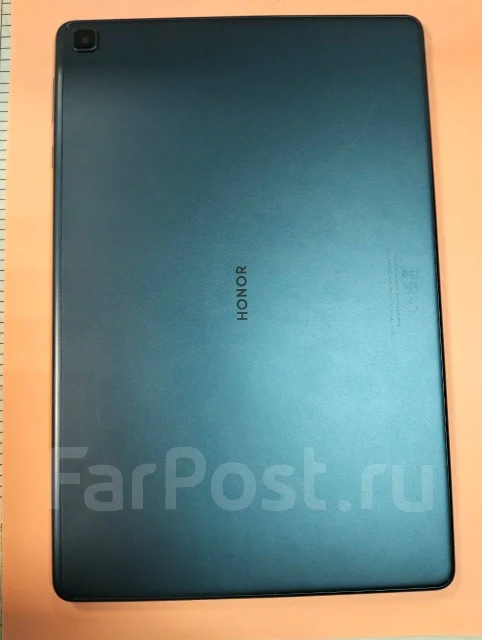 Honor Pad X8. ������ 64 �� ����