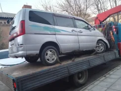 Nissan Serena. �������, ��������, 2.0, ������ ����