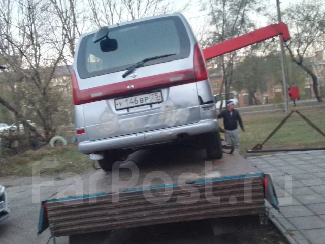 Nissan Serena. �������, ��������, 2.0, ������ ����