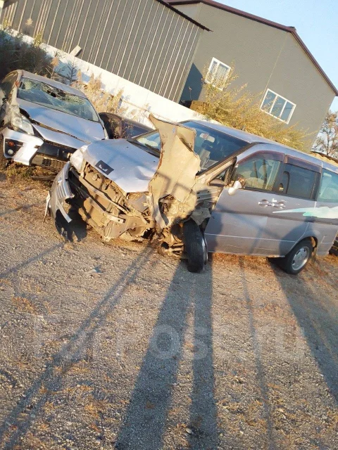 Nissan Serena. �������, ��������, 2.0, ������ ����