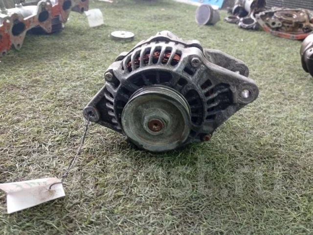 ��������� Mitsubishi Libero CB2V 4G15 ����