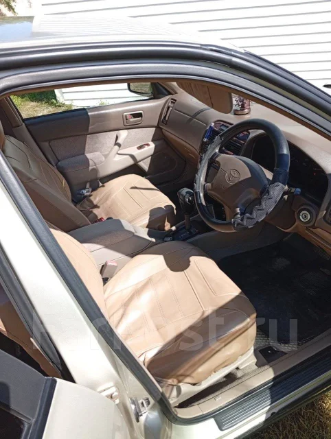 Toyota Camry. �������, ��������, 1.0 (125��.�.), ������, 235����. �� ����