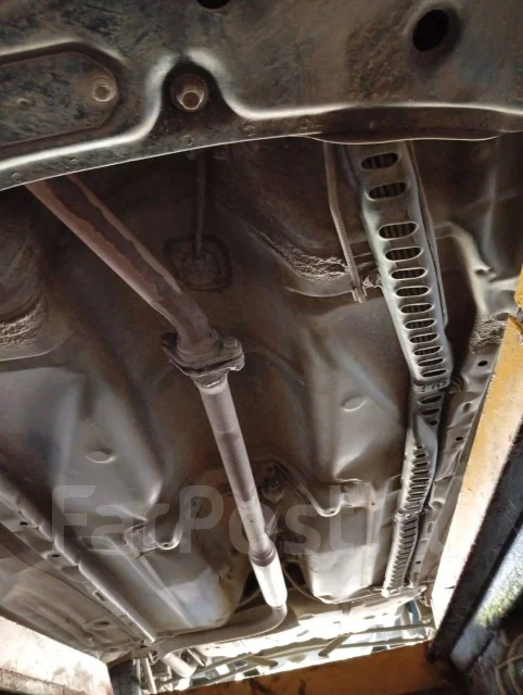 Toyota Camry. �������, ��������, 1.0 (125��.�.), ������, 235����. �� ����