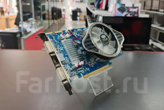 Radeon HD 4830 ����