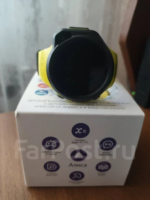 Elari KidPhone 4GR. GPS, SIM-�����, IP67, IP68 ����