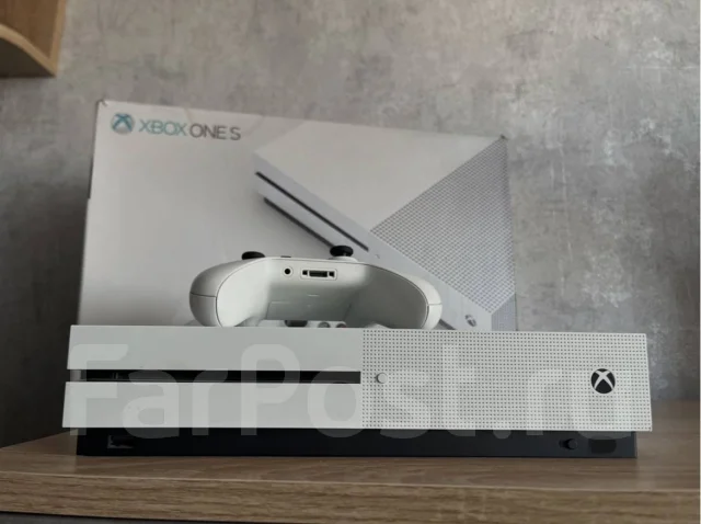 Microsoft Xbox One S ����
