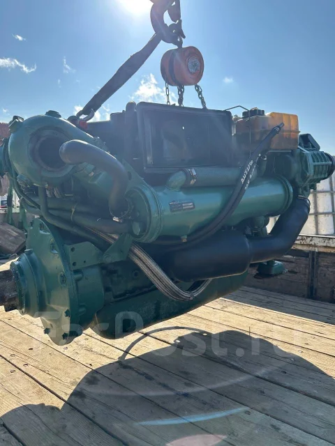 Volvo Penta. 230��.�., 4-�������, ��������� ����