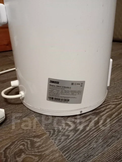 Zanussi. 1 500����. ����