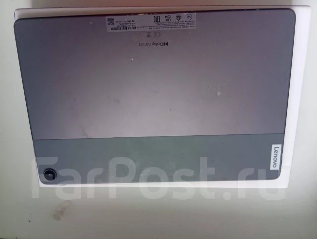 Lenovo Tab M10. ������ 64 �� ����