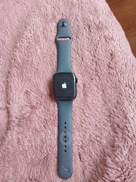 Apple Watch SE. GPS ����