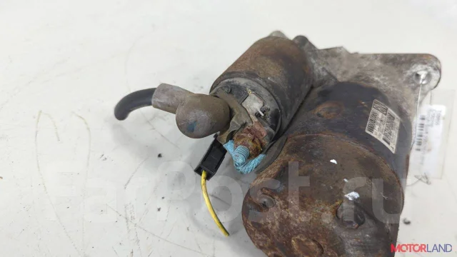������� Suzuki Swift 2003-2011 20664757 3110086G00 ����