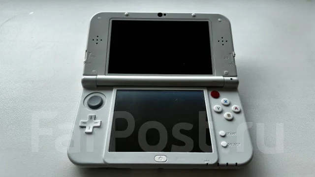 Nintendo NEW 3DS XL ����