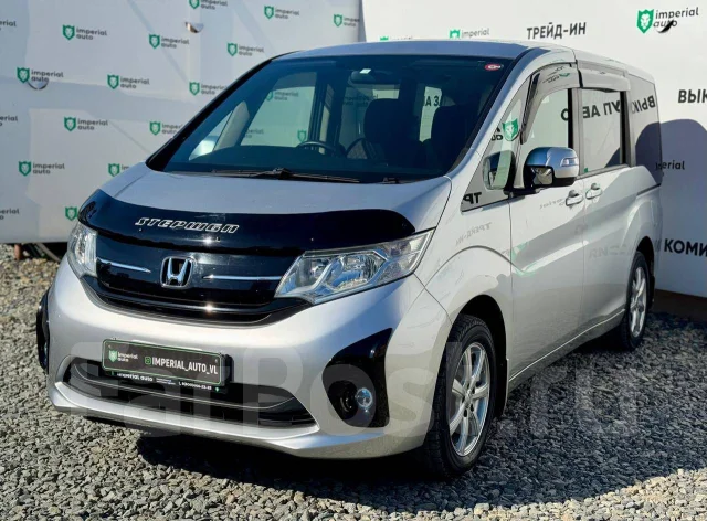 Honda Stepwgn. �������, ��������, 1.5 (150��.�.), ������, 140 000����. �� ����