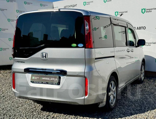 Honda Stepwgn. �������, ��������, 1.5 (150��.�.), ������, 140 000����. �� ����