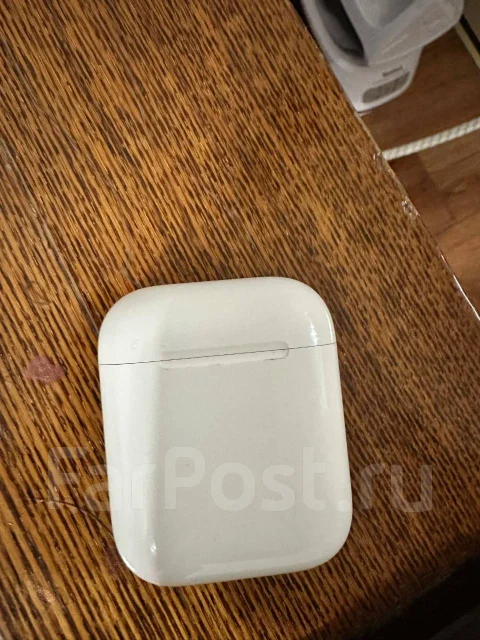 Apple AirPods ����
