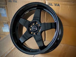 Nismo LMGT4. 8.5x18", 5x114.3, ET35, �� 73,1���. ����