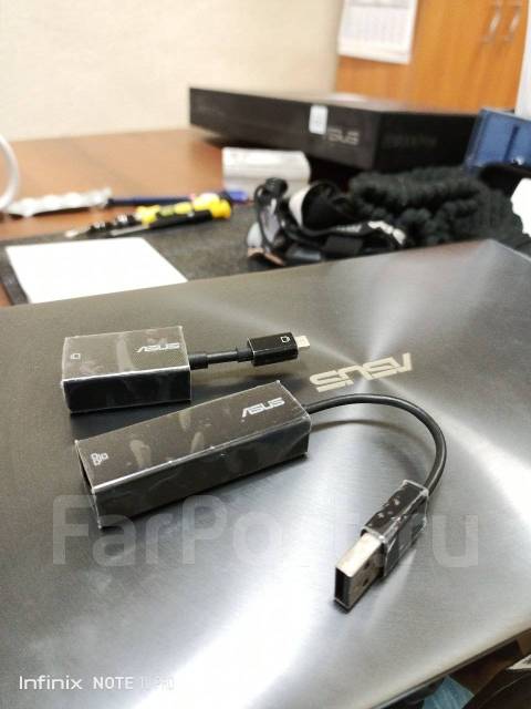 Asus ZenBook Prime UX21A. 11.6", 1,9����, ��� 4 ��, ���� 128���, WiFi: 1, Bluetooth: 1, ����������� �� 4��. ����