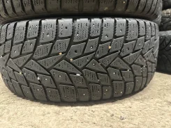 Dunlop SP Winter Ice 02. ������, ����������, �/�, ����� 30 % ����