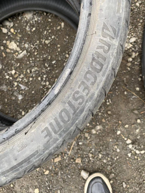 Bridgestone Turanza T005. ������, �/�, ����� 50 % ����