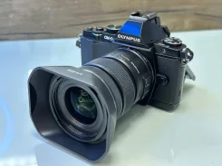 Olympus E-M5 ����