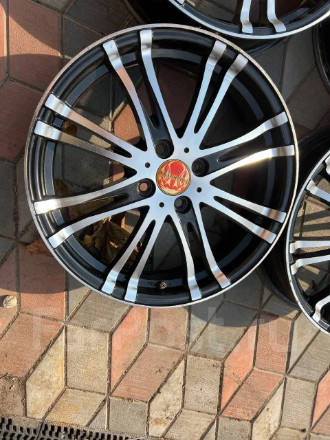 Access Flogrado. 5.0x17", 4x100, ET45 ����