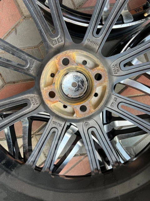 Access Flogrado. 5.0x17", 4x100, ET45 ����
