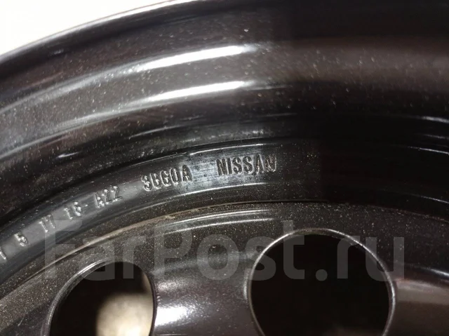 Nissan. 5.5x14", 4x100, ET40, �� 60,1���. ����